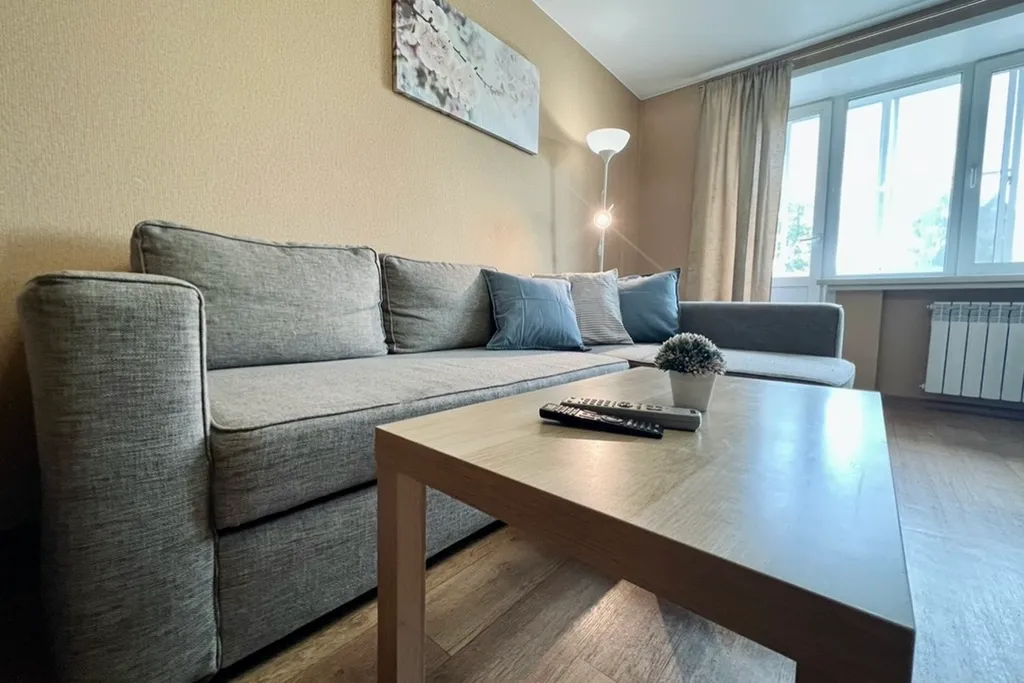 Уютная квартира возле метро Золотая Нива — аренда посуточно в Новосибирск