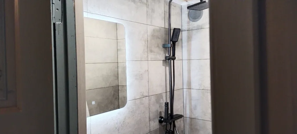 Коттедж Домик в лесу у озера — Турбаза Чайка