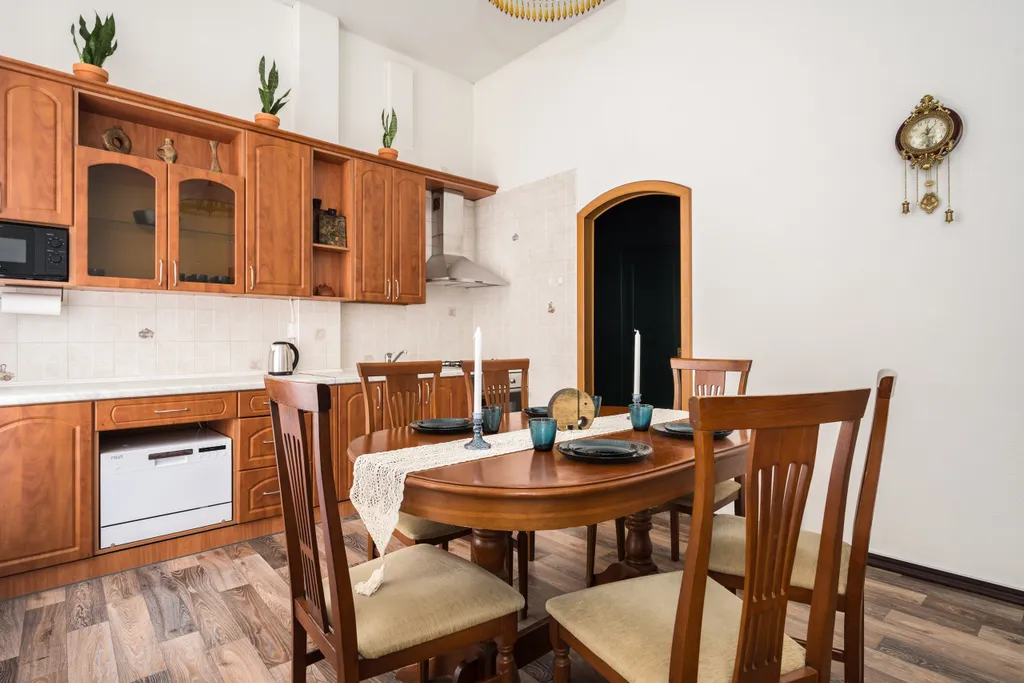 Квартира рядом с Невским проспектом для 6 гостей