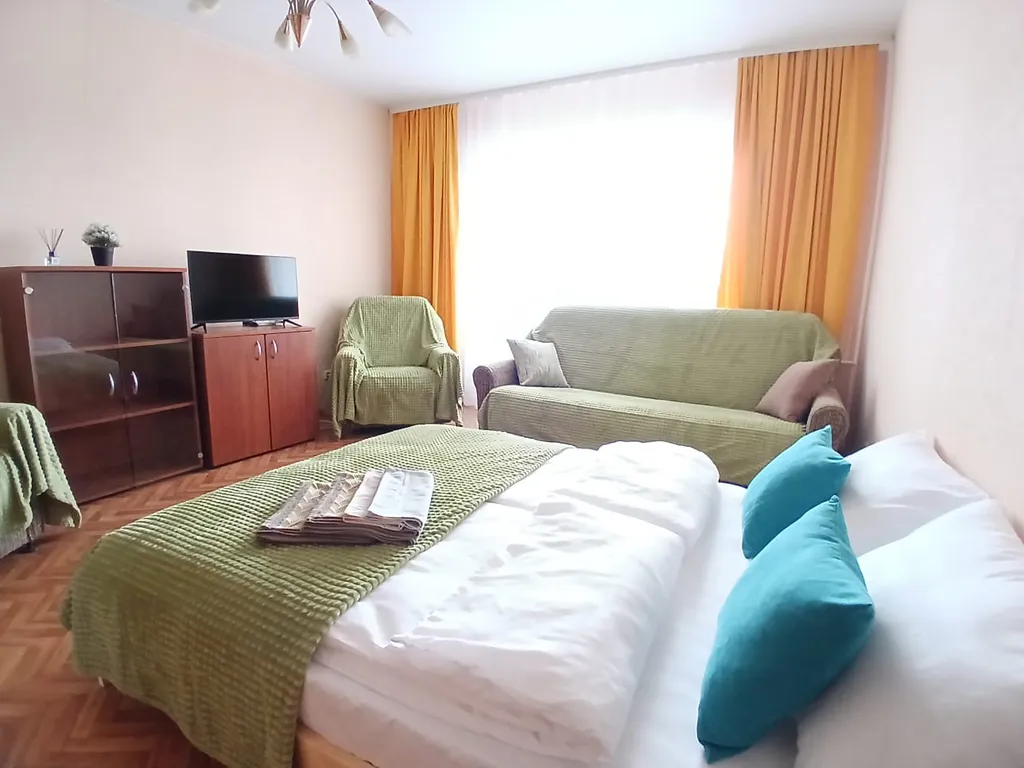 Яркий семейный 2х комнатный апартамент в центре