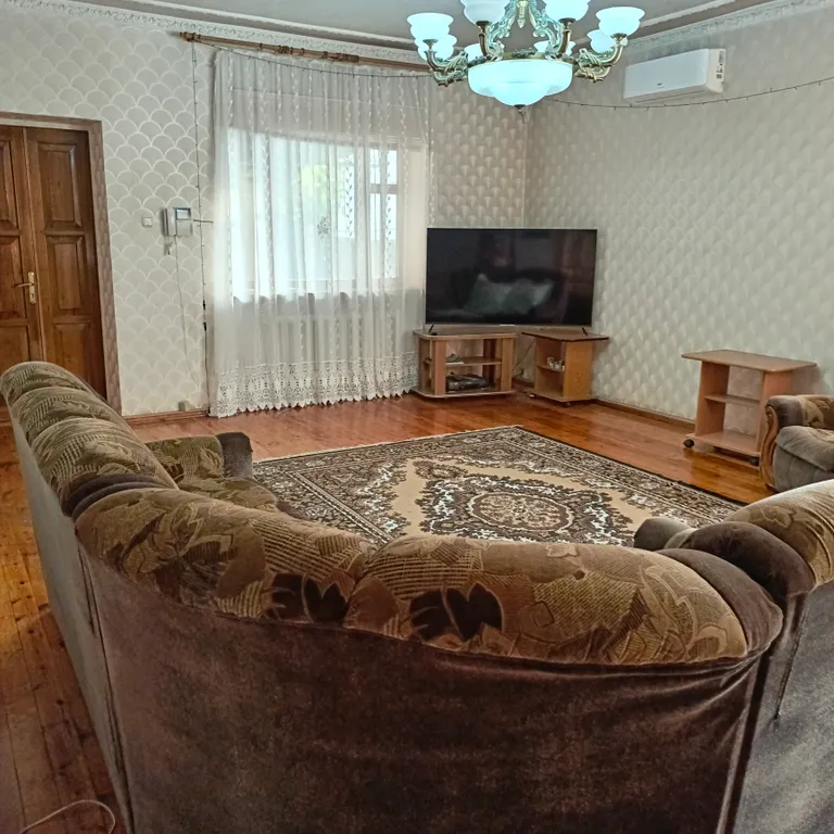 5-комнатный Дом