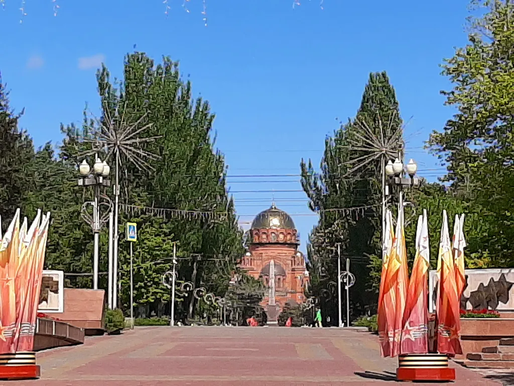 Квартира Видовая квартира с балконом над Волгой, центральной набережной и парком — Волгоград