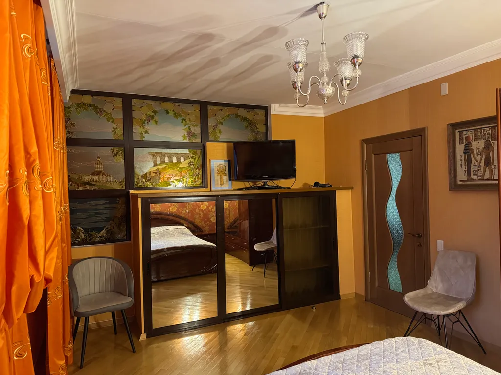 Апартаменты в центре города, свой дворик с беседкой и мангалом