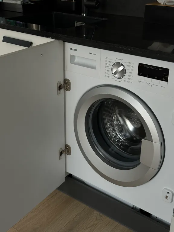 Апартаменты люкс с личной террасой и выходом к бассейну