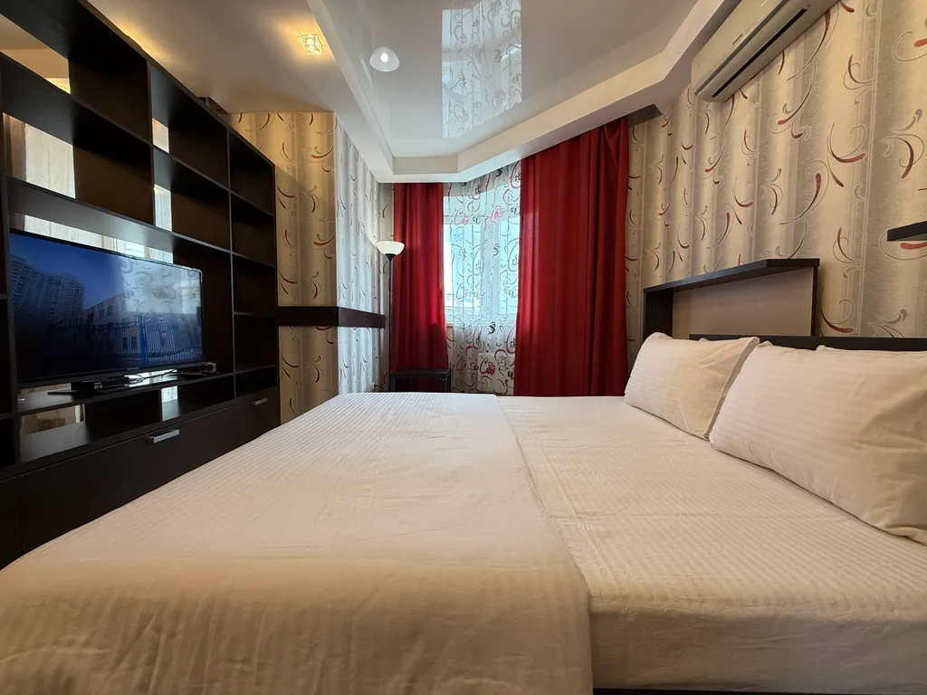 Тут хорошо на Сурикова