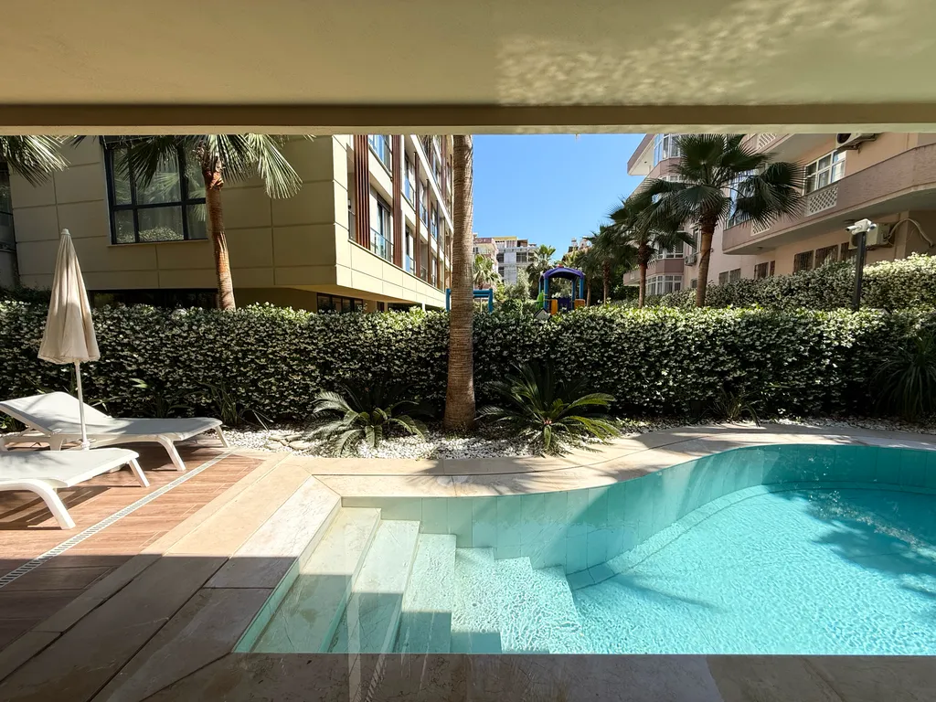 SA Apartments! Luxury 2bd Flat 150m to the Beach