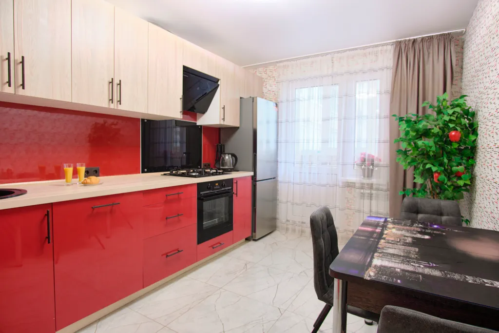 Новая квартира в центре Смоленска, 4 мин пешком до парка Реадовка — аренда посуточно в Смоленск