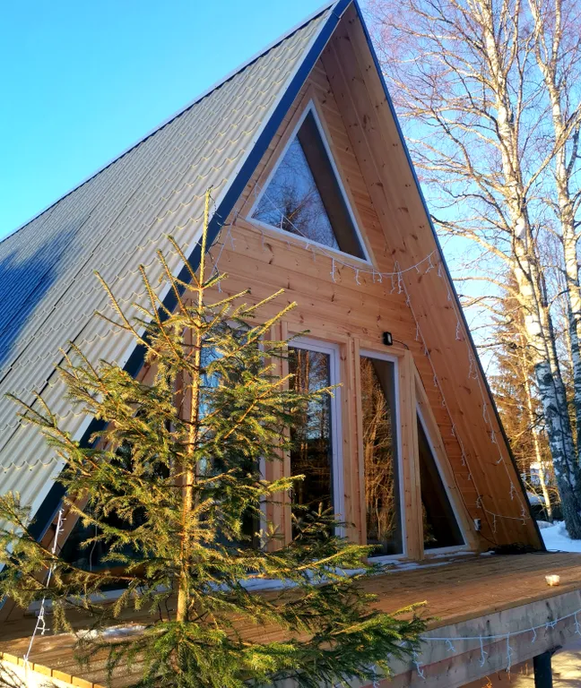 Дом Ярвиранта на берегу озера