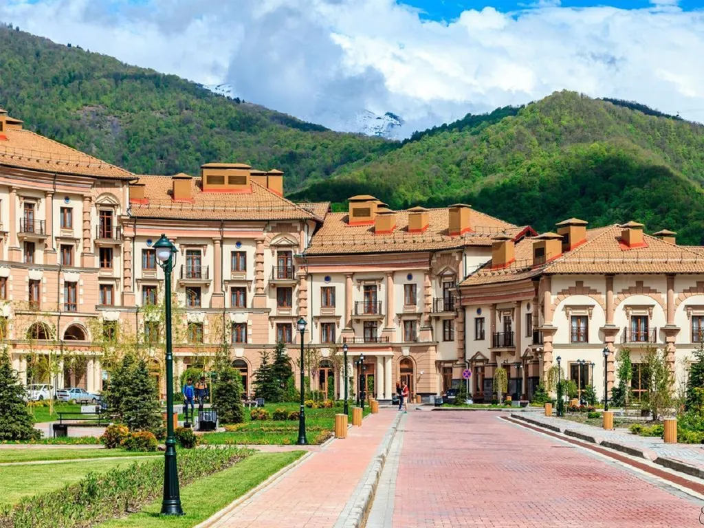 Апартамент 2 спальни с видом на реку и горы