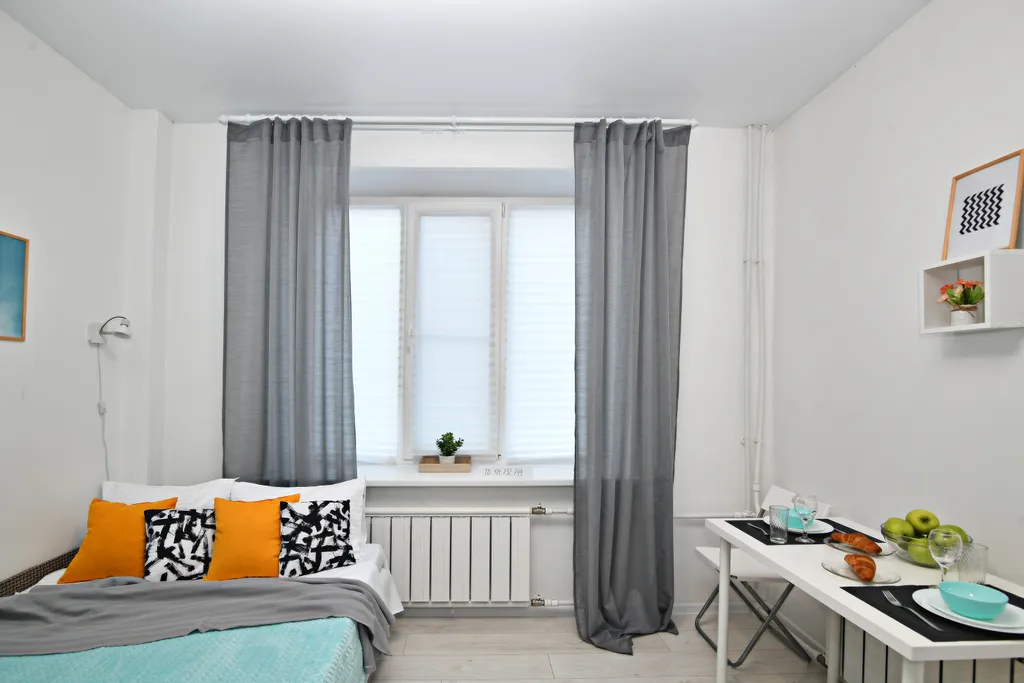 Чистая, уютная квартира-студия в центре города — аренда посуточно в Серпухов