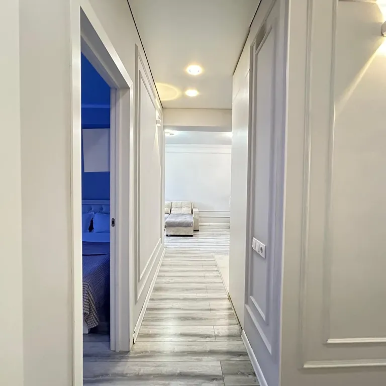 Элитная трехкомнатная квартира в ЖК 12 месяцев