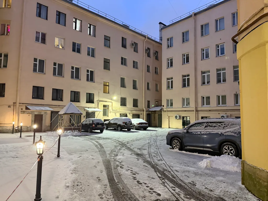 Квартира Квартира Просторная двушка (86 м2) в двух шагах от Исаакия! До 6 гостей — Санкт-Петербург