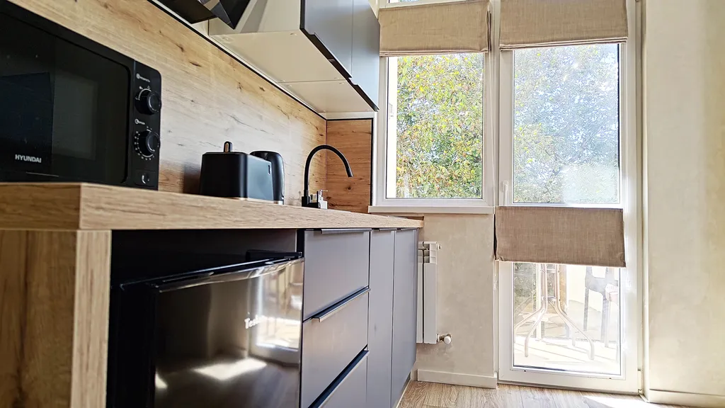 Душевный апартамент со спальней. Насладитесь тишиной и красотой гор