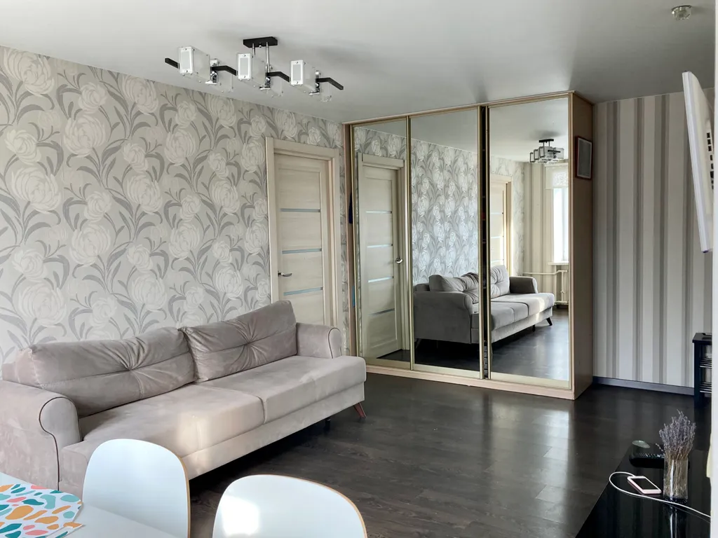 Квартира Чистая и просторная квартира в центр. районе. Две спальни и гостиная — Ярославль