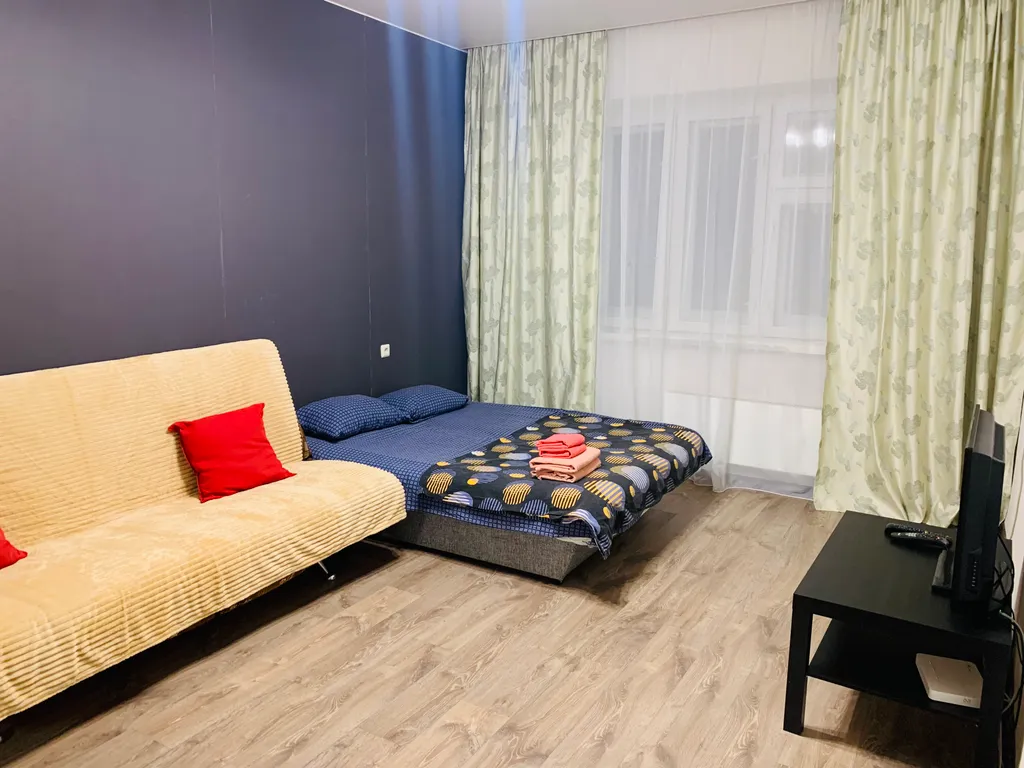 1 комнатная квартира в Студгородке, центр