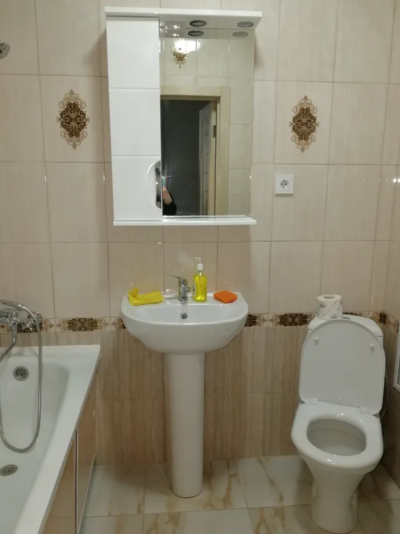 Около Дворца пионеров