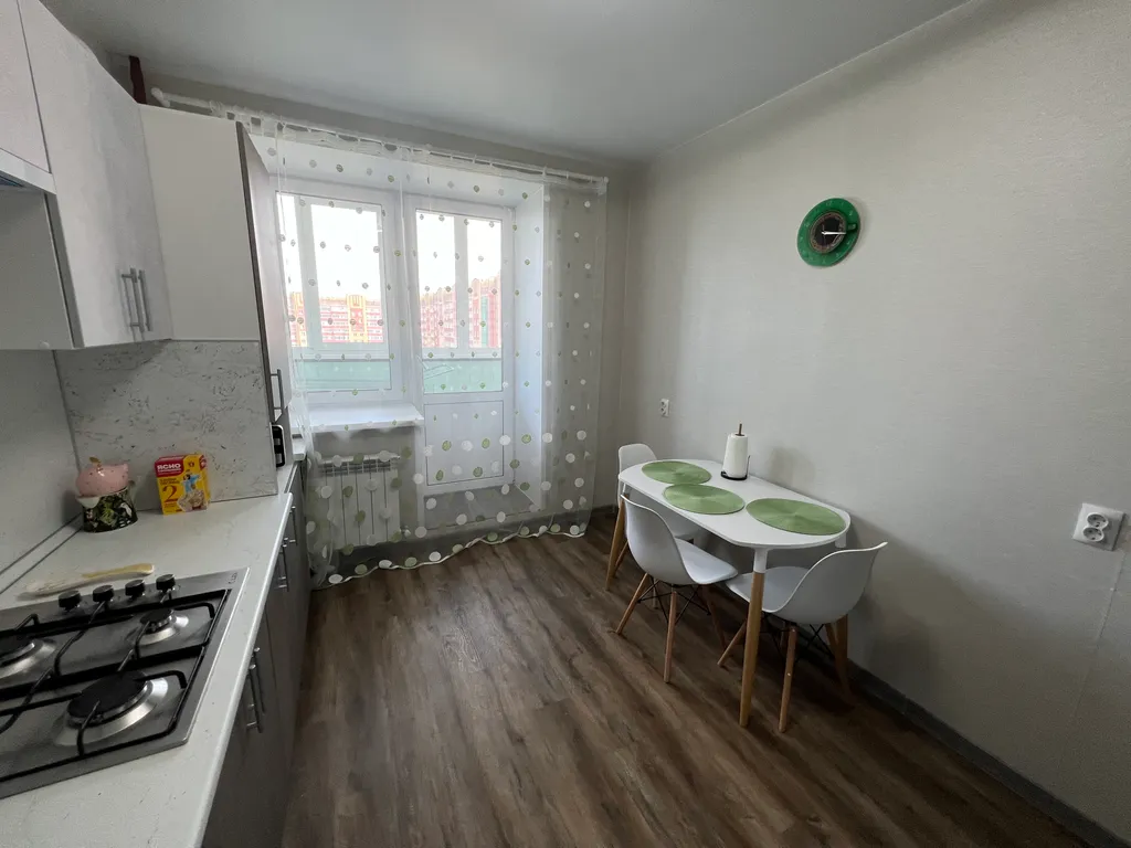 Уютная квартира с горячей водой круглый год и отоплением