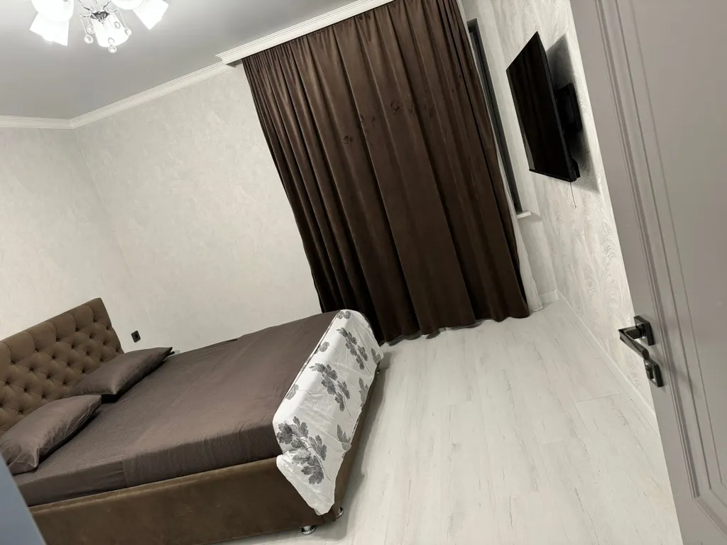 Уютная квартира в новом районе города с видом на горы — аренда посуточно в Владикавказ