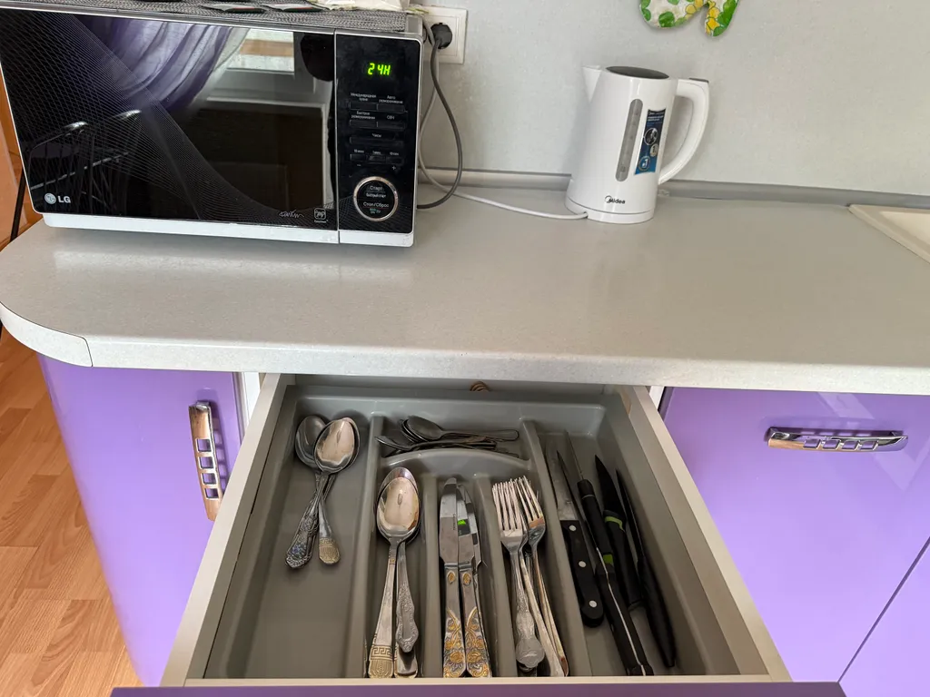 Двухкомнатная квартира фиалка, для семей и командировочных