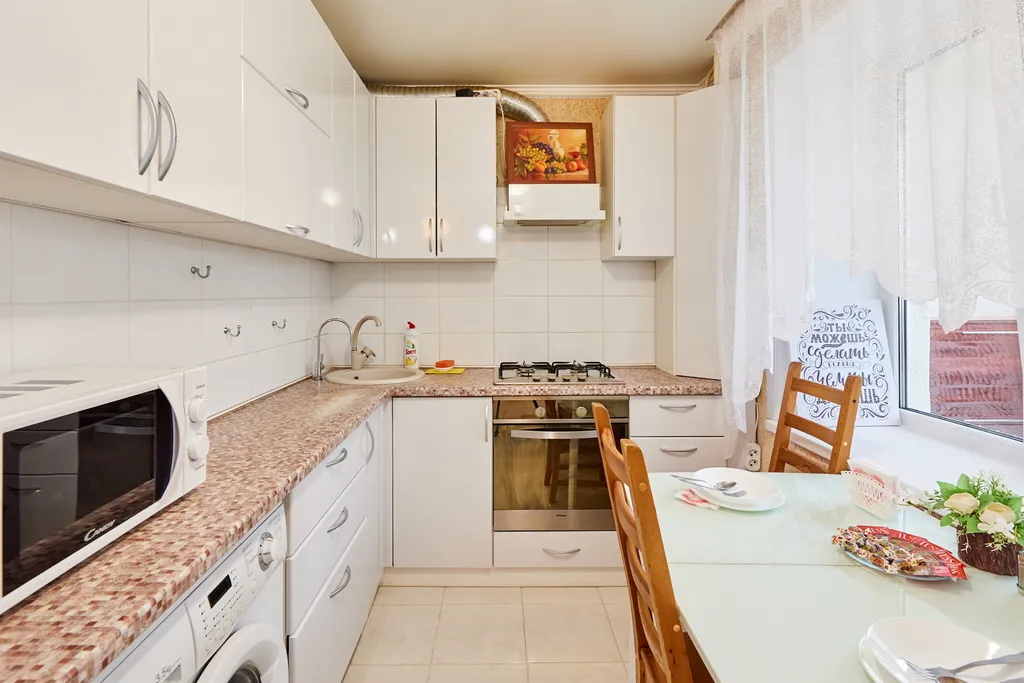 Евродвухкомнатная квартира на Тепличной