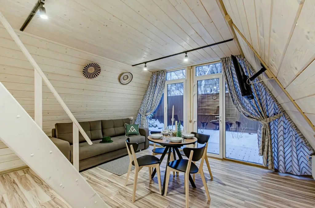 Коттедж Коттедж А-фрейм в городском глэмпинге — Казань