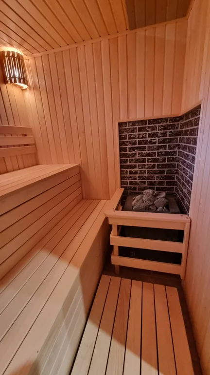 Новый дом с финской сауной, террасой и видом на гору Змейка