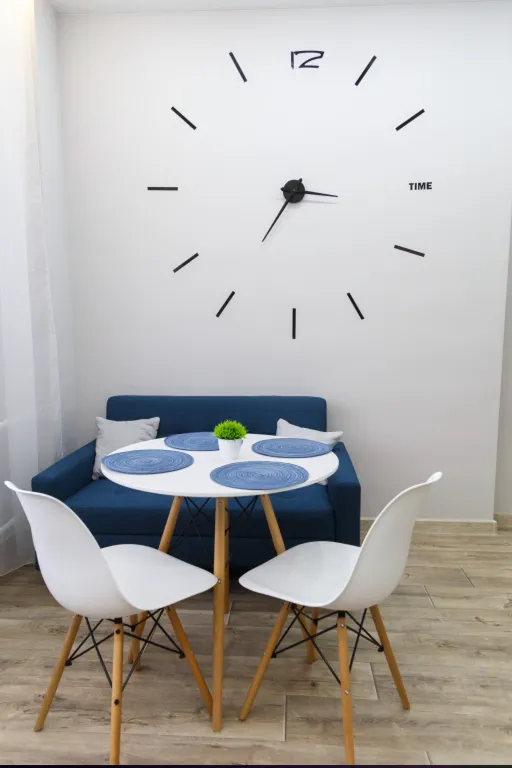 Уютная квартира на Адоратского