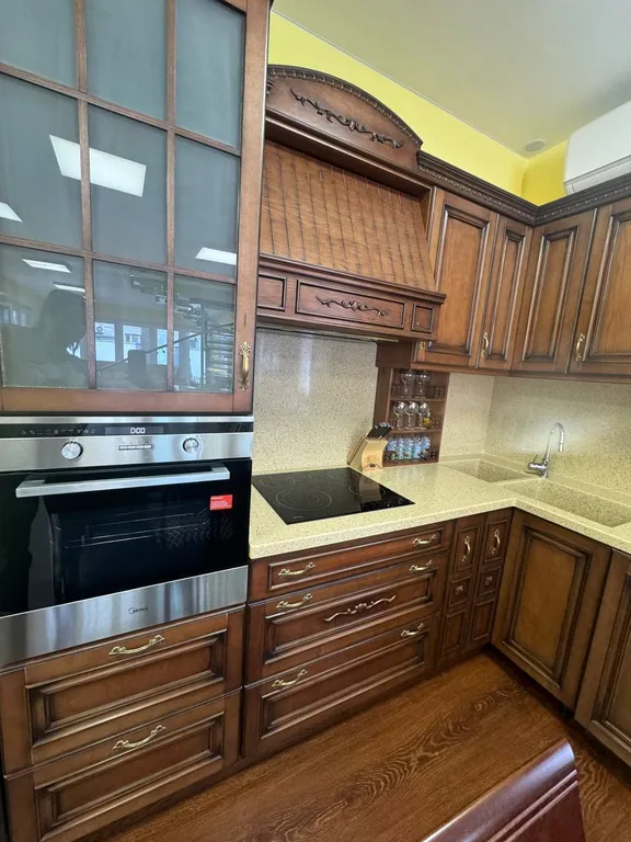 Дом Полюшко с бассейном