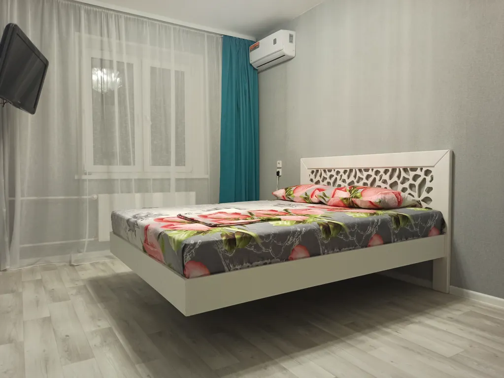 Уютная квартира возле ледовой арены Трактор — аренда посуточно в Челябинск