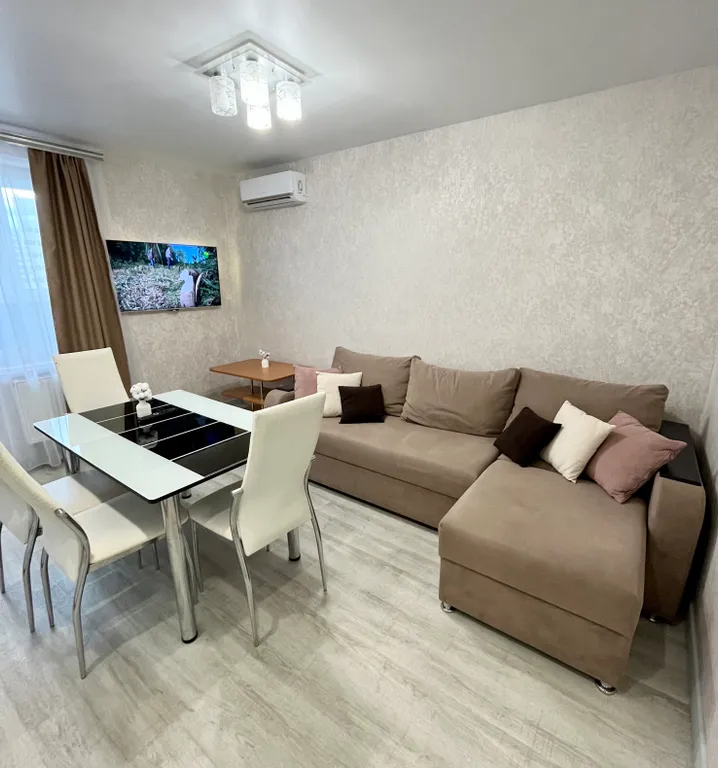 Уютная просторная двушка-смарт у ТЦ Иремель