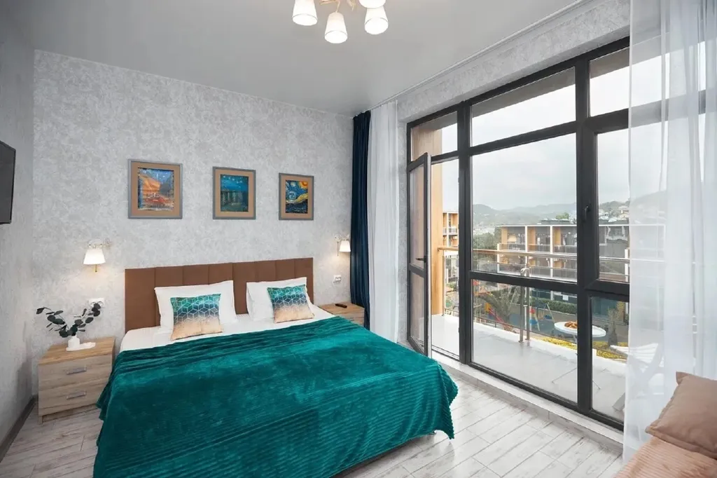 Апартамент в комплексе бизнес класса с бассейном