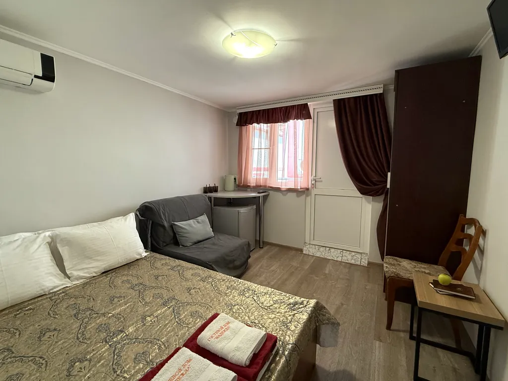 Квартира Стандартный двухместный номер с 1 кроватью — аренда посуточно в Благовещенская