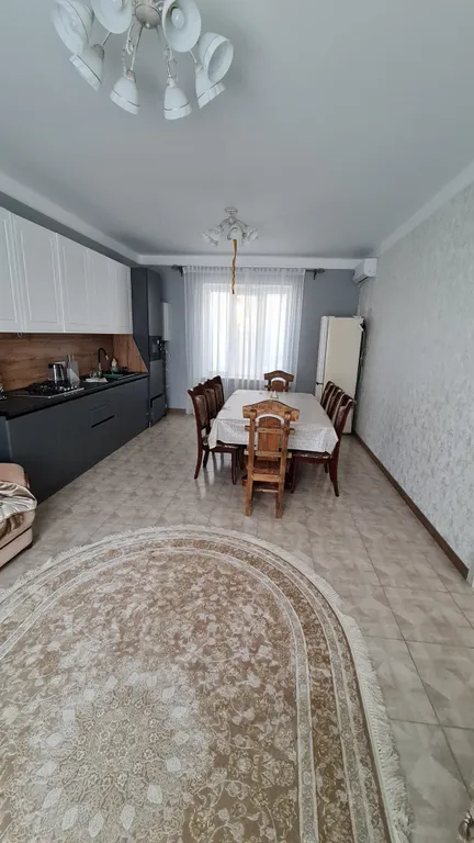 Дом у берега моря