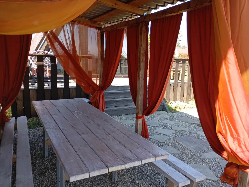 Дом за Дериглазова с баней и чаном