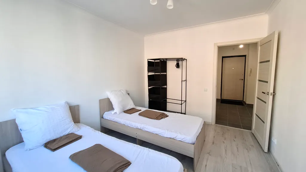 3-комнатная квартира с видом на парк и озеро