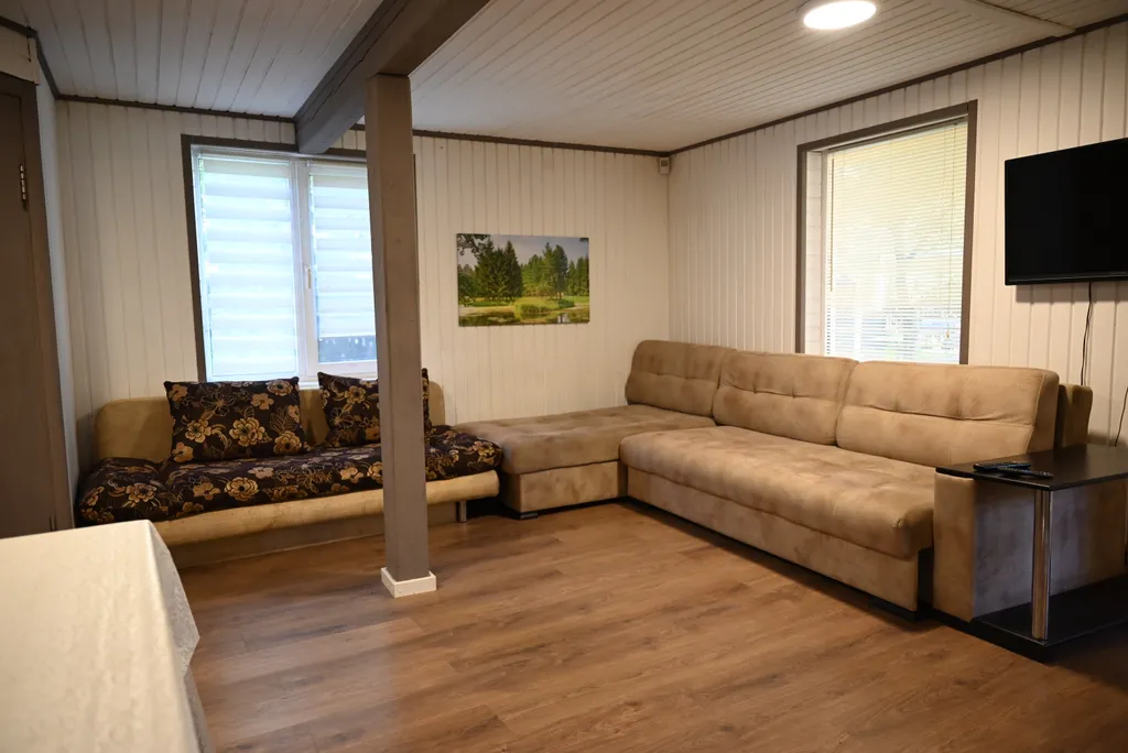 Лесной коттедж