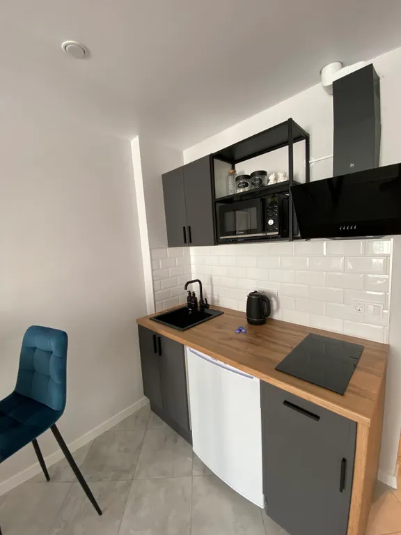 Новая уютная студия у метро, удаленное заселение