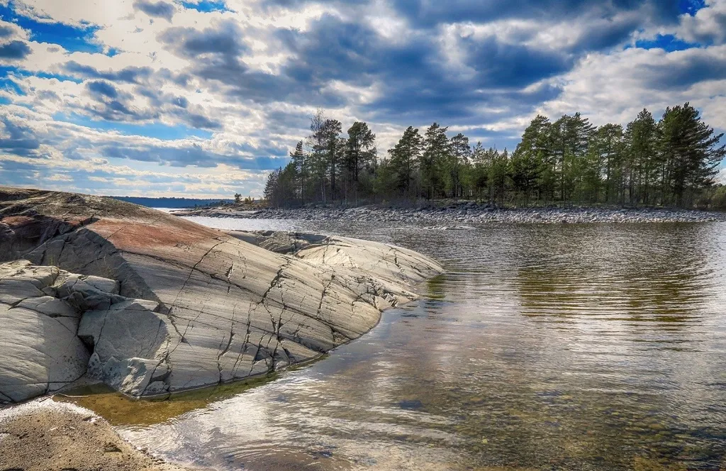 Коттедж на компанию