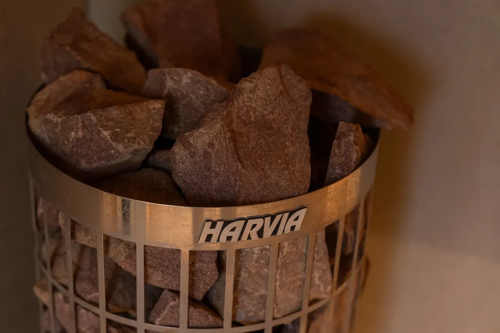 Дом с чаном и сауной у леса.