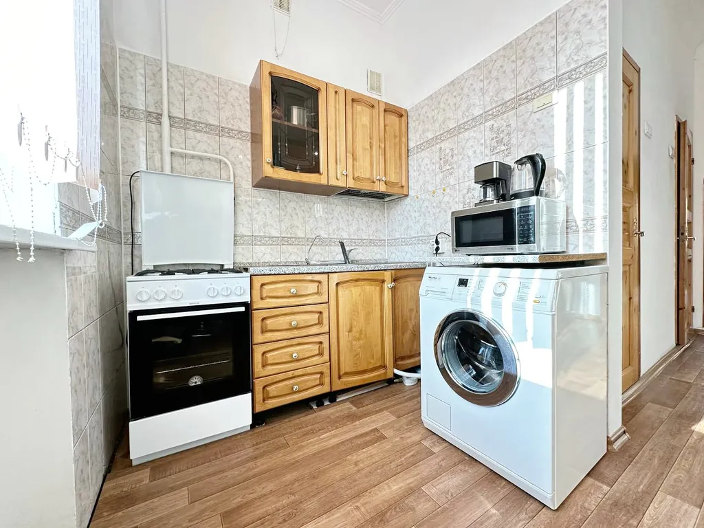 3-комнатная квартира в центре с кондиционером