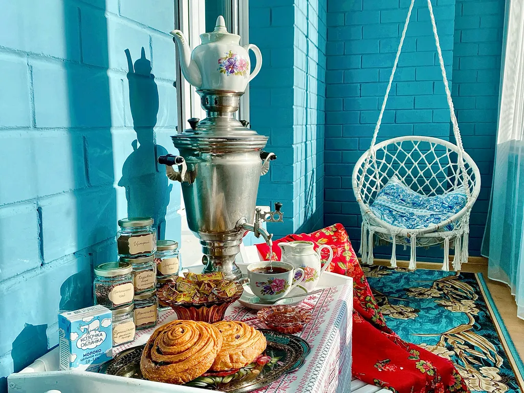 Русские узоры-большая семейная квартира в историческом центре города