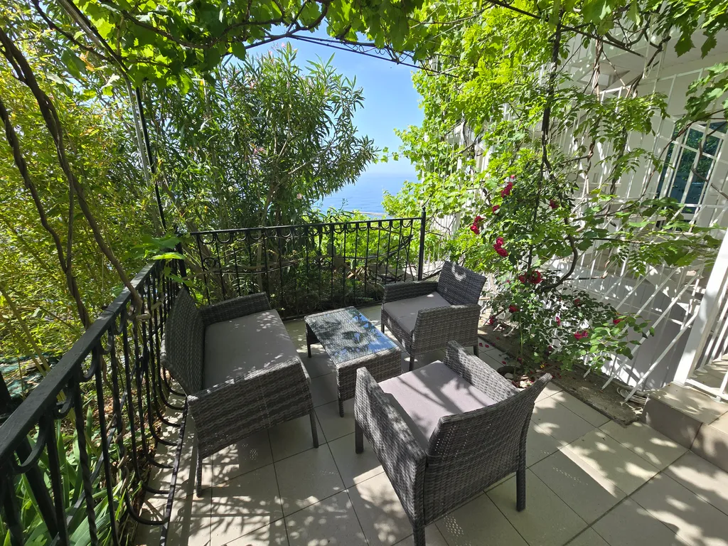 Квартира Апартаменты с террасой в эллинге Селена — аренда посуточно в Отрадное