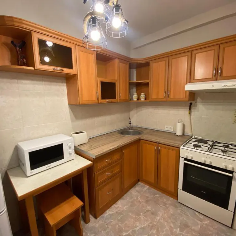 Northern Avenue Apartment