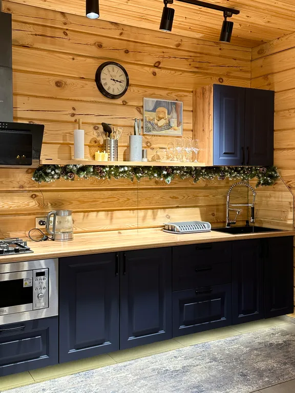 Новый круглогодичный 3-й коттедж на берегу Катуни