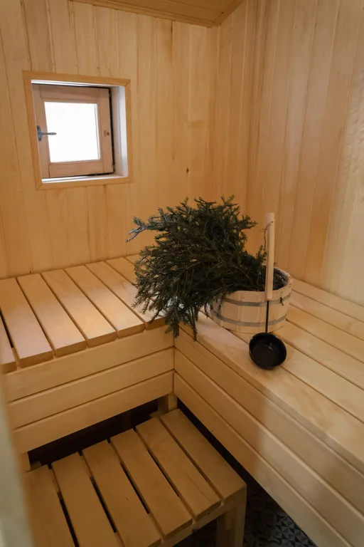 Коттедж Дом с видом на лес, сауной, 5 минут по лесной тропе до озера — Тосно