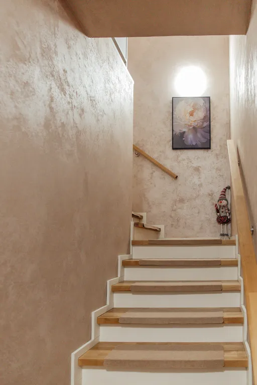 Семейный номер с двуспальной кроватью и раскладным диваном