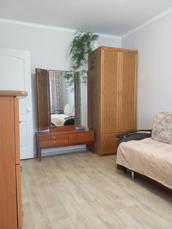 Теплая и светлая комната