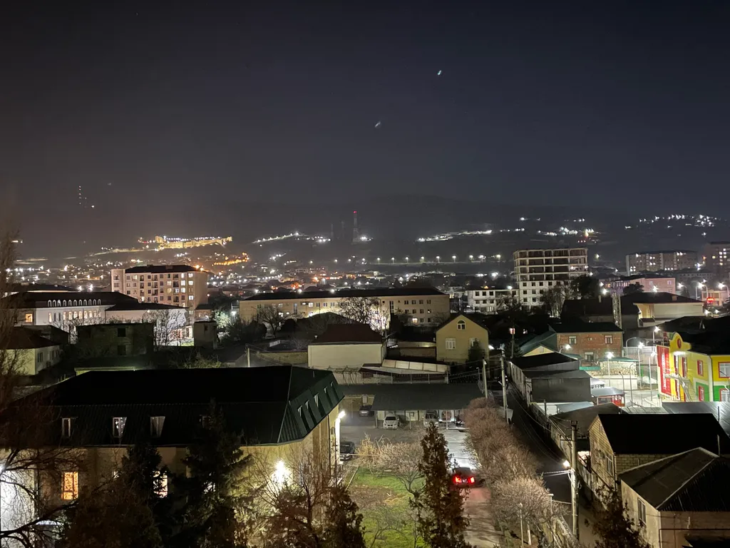 Уютная квартира в центре города рядом с фонтаном и с видом на крепость