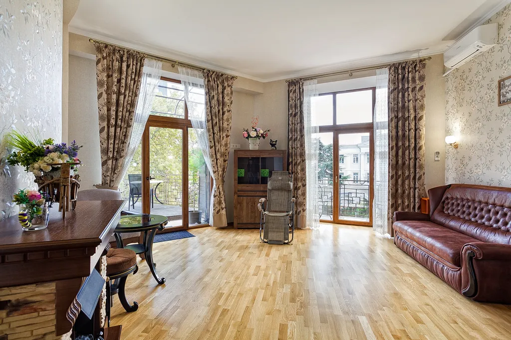 Квартира Апартаменты возле Набережной — аренда посуточно в Ялта