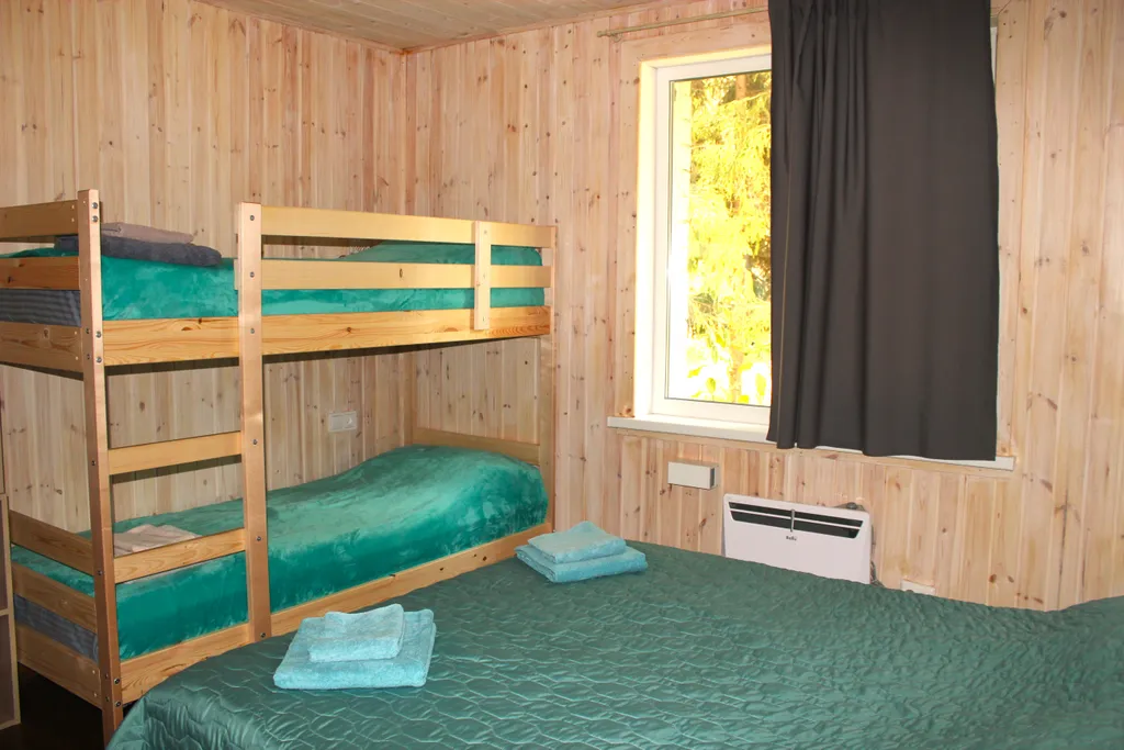 Гостевой дом на 6 номеров на компанию до 12 взрослых и 2 детей